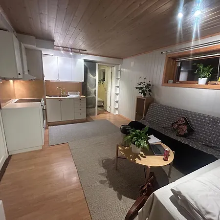 Apartment Romslig I Tomasjord *